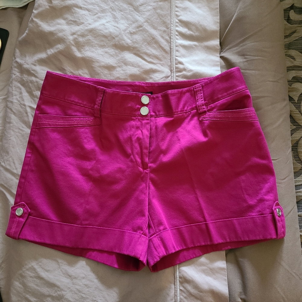 Fusha shorts